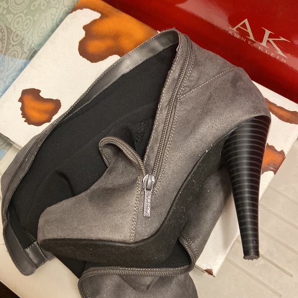 Michael Antonio thigh high Platform - Picture 5 of 9